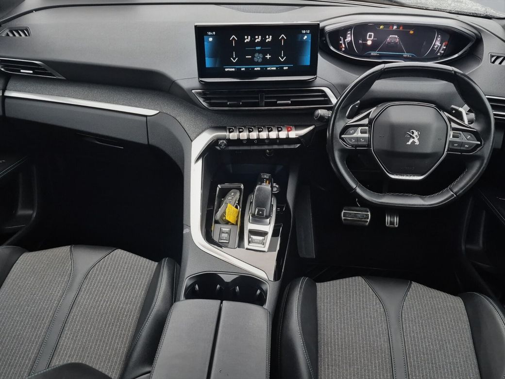 2023 Peugeot 5008
