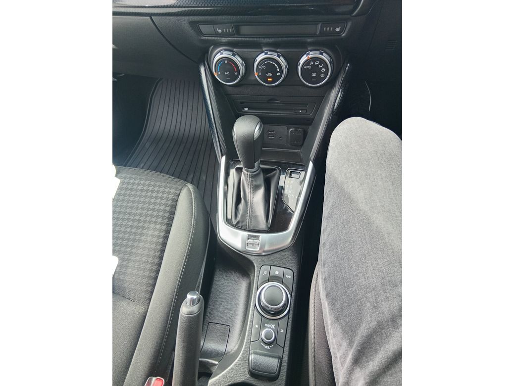 2017 Mazda Demio