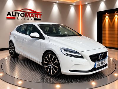 2018 Volvo V40