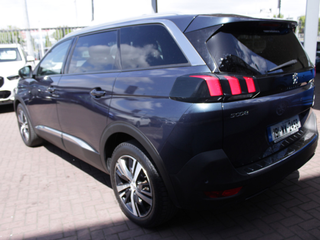 2019 Peugeot 5008
