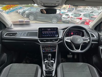 2023 Volkswagen T-Roc