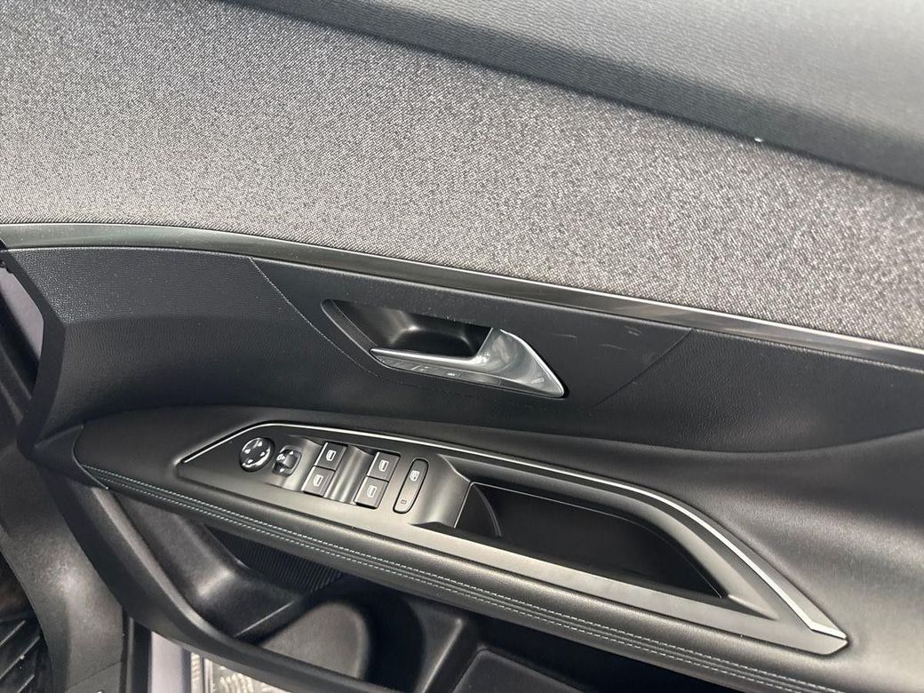 2023 Peugeot 3008