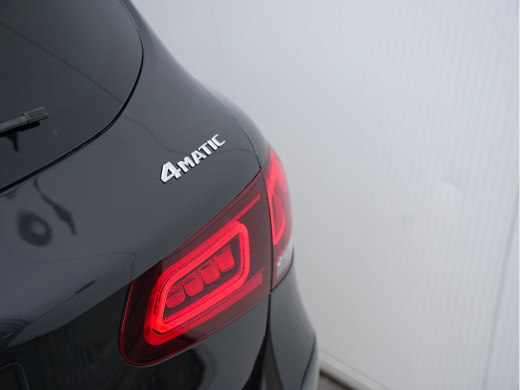 2023 Mercedes-Benz GLC Class