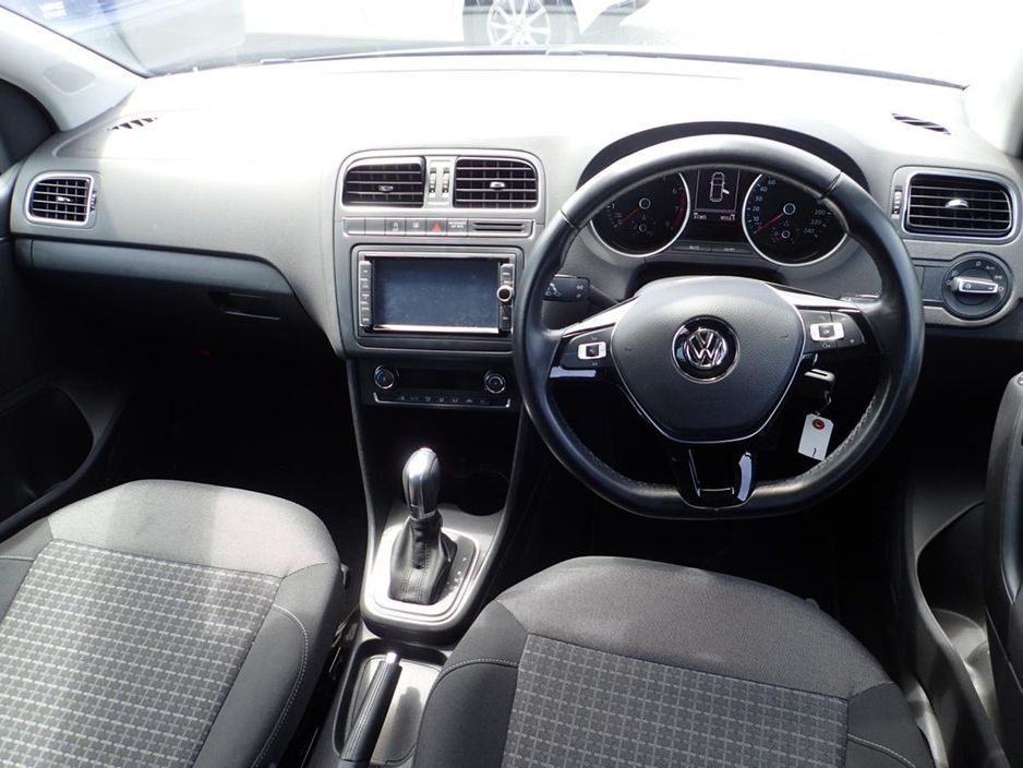 2017 Volkswagen Polo