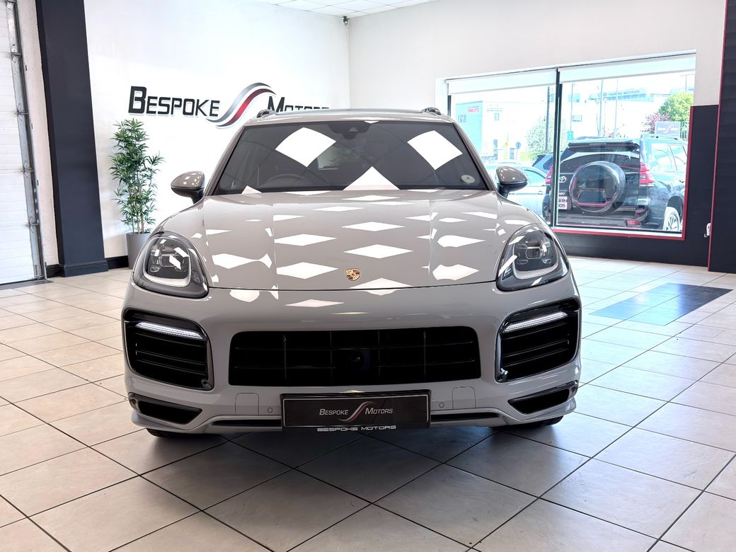 2023 Porsche Cayenne
