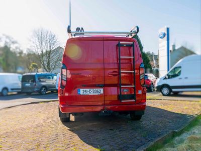 2025 Ford Transit Custom