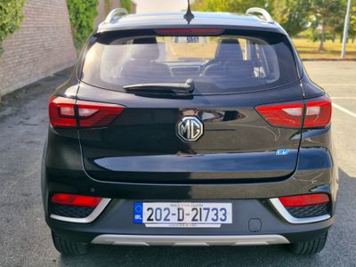 2020 MG ZS