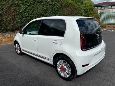 2017 Volkswagen up!