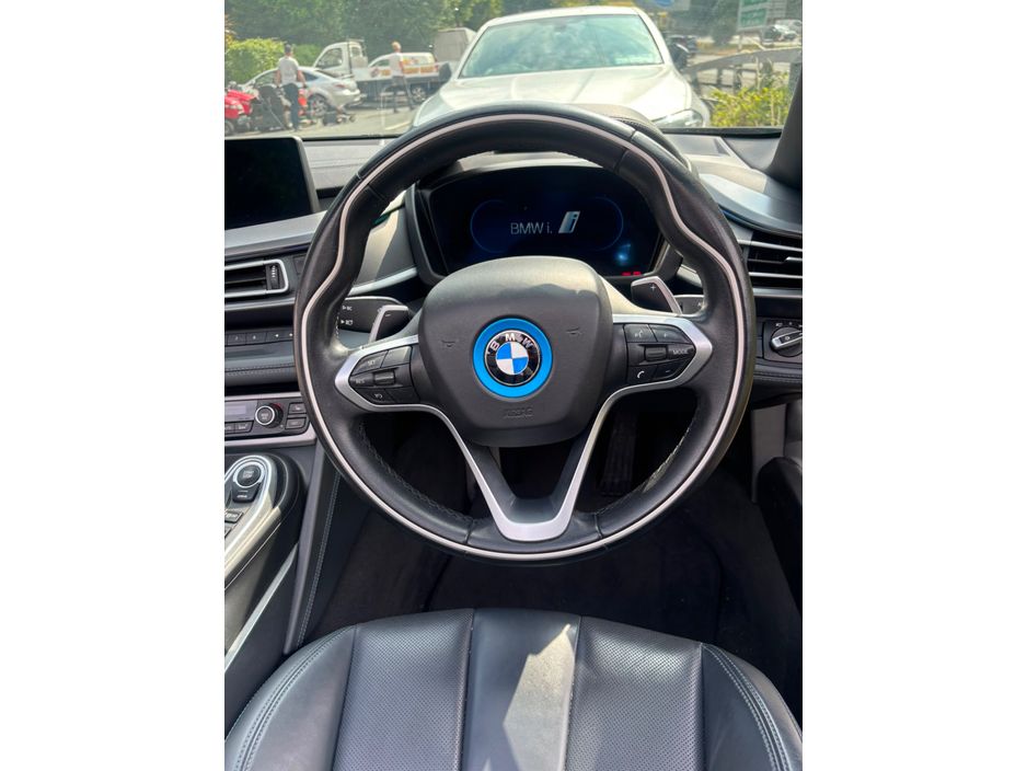 2019 BMW i8