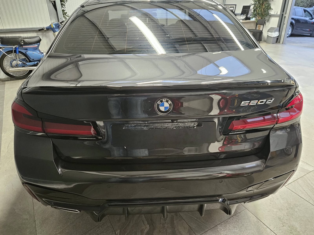2022 BMW 5 Series