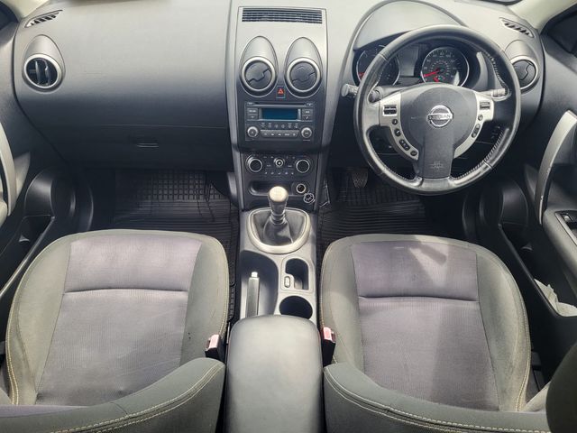 2013 Nissan Qashqai +2