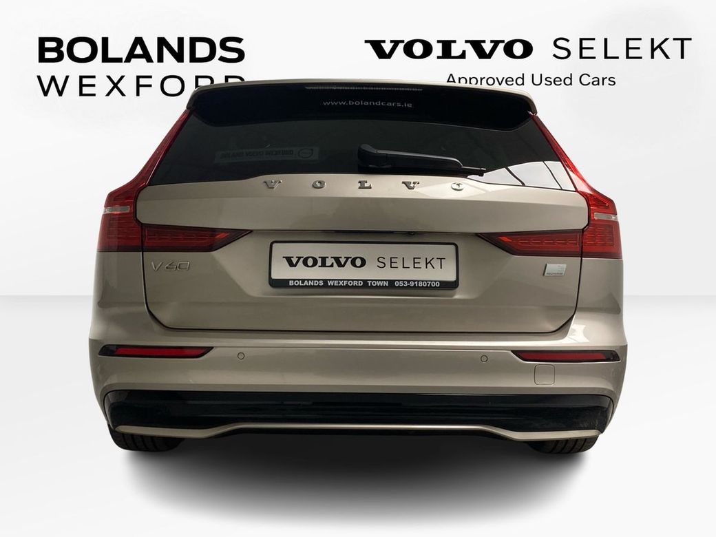 2023 Volvo V60