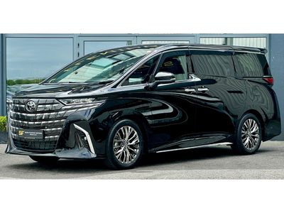 2025 Toyota Alphard