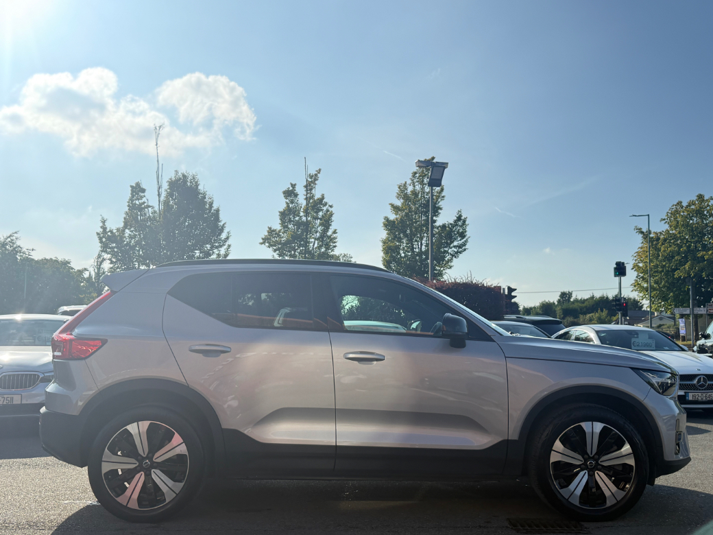 2022 Volvo XC40