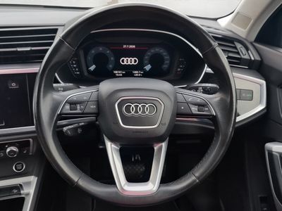 2022 Audi Q3