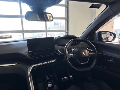 2024 Peugeot 5008