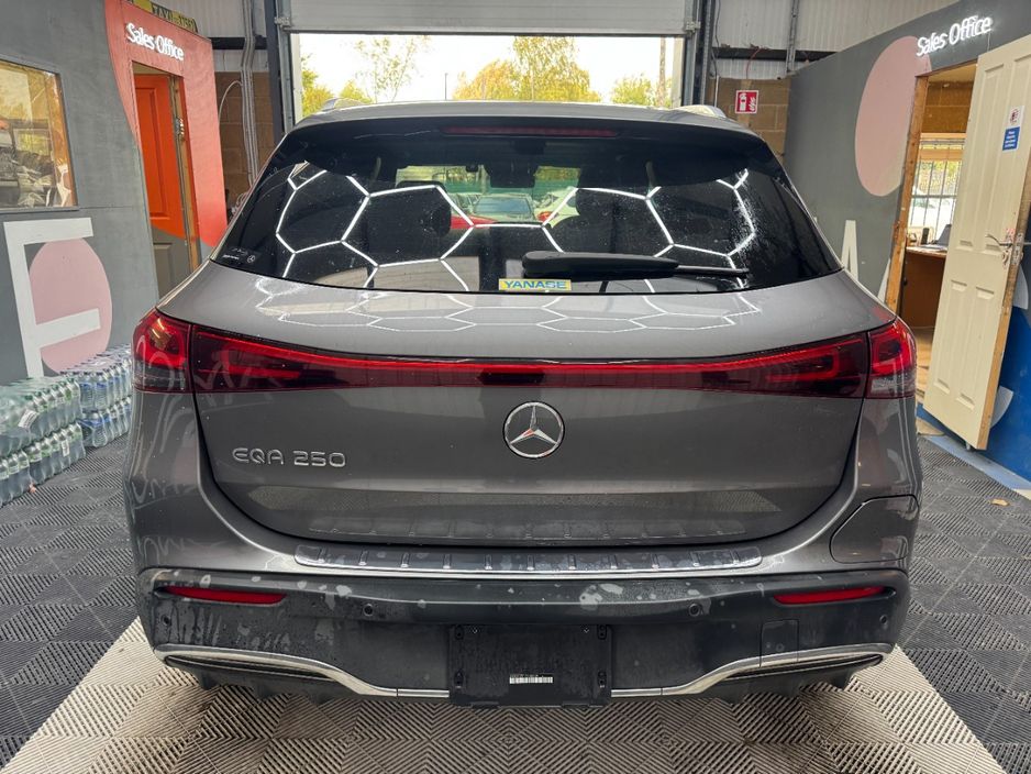 2021 Mercedes-Benz EQA