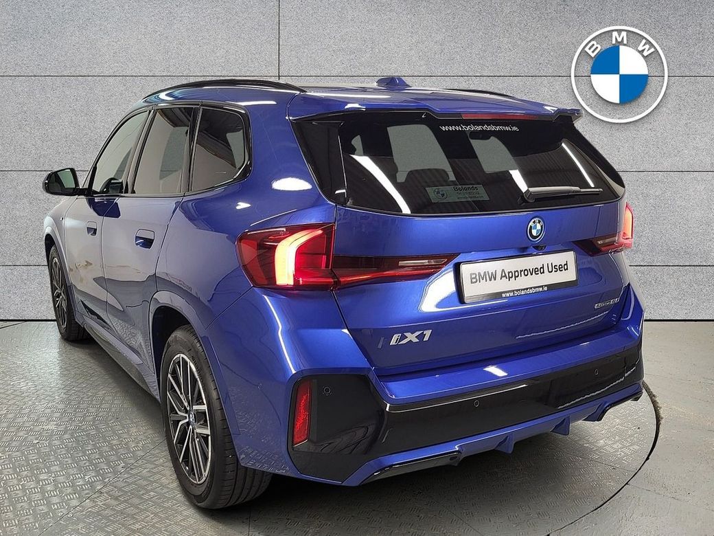 2025 BMW iX1