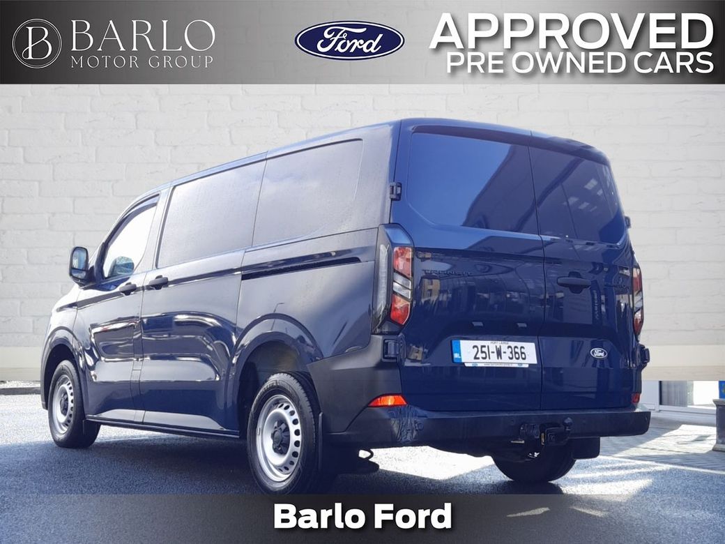 2025 Ford Transit Custom