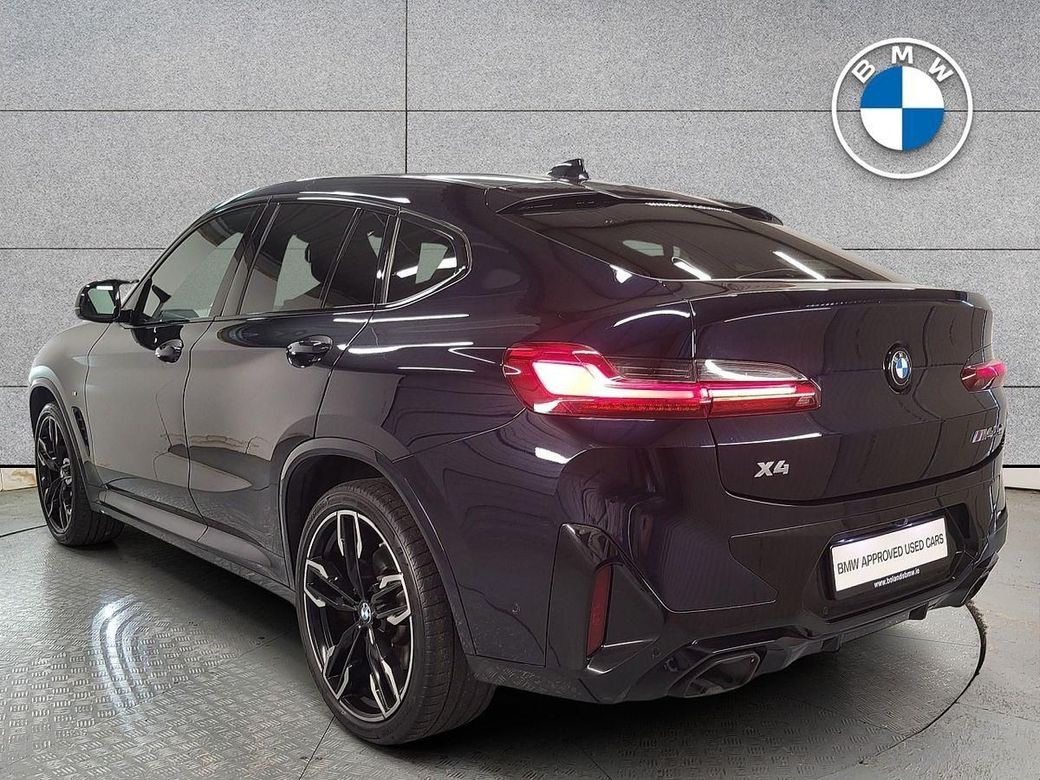 2022 BMW X4