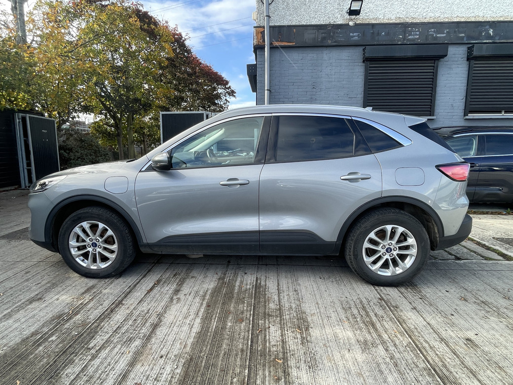 2023 Ford Kuga
