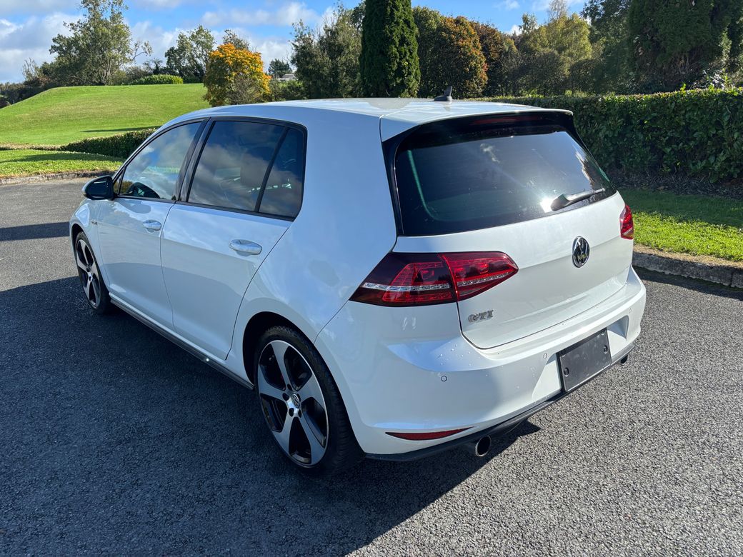 2015 Volkswagen Golf