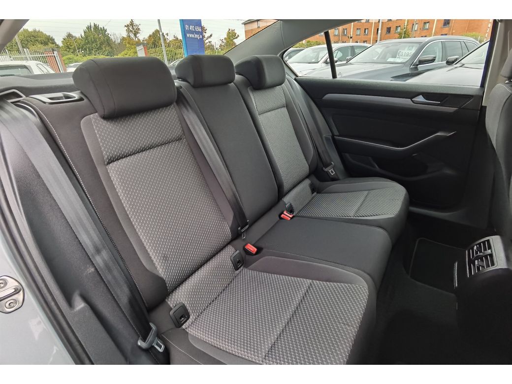 2021 Volkswagen Passat