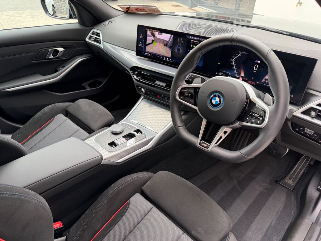 2025 BMW 3 Series