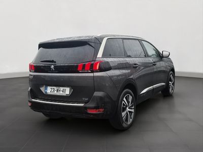 2023 Peugeot 5008