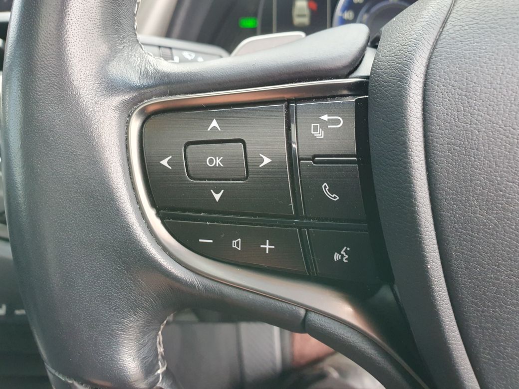 2019 Lexus ES 300h