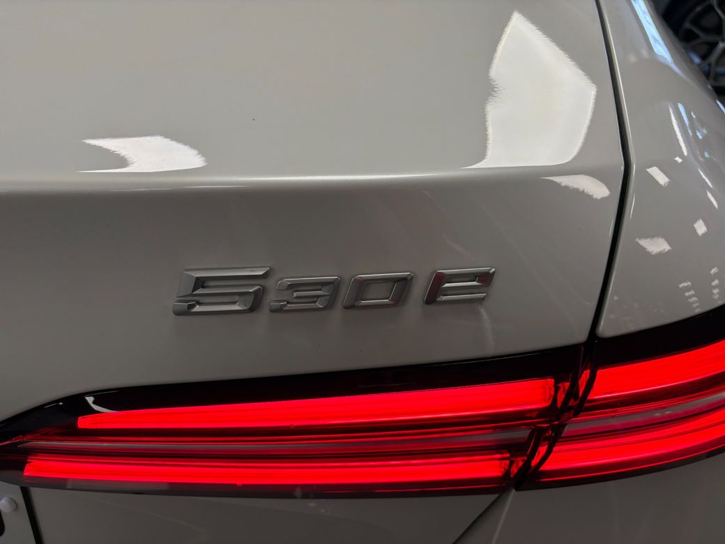 2025 BMW 530
