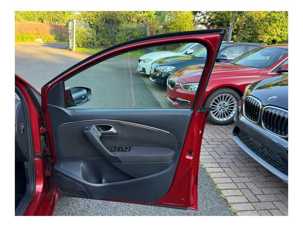 2014 Volkswagen Polo
