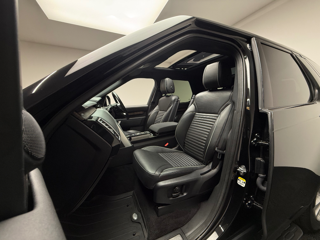 2020 Land Rover Discovery