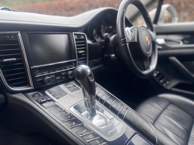 2012 Porsche Panamera