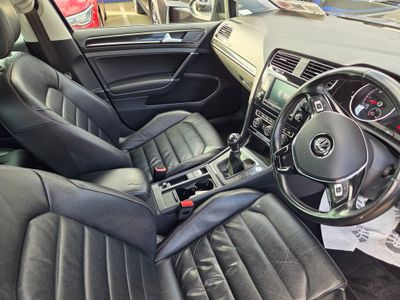 2016 Volkswagen Golf