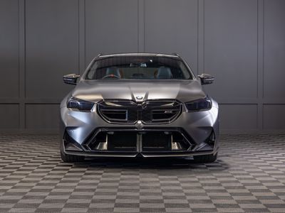 2025 BMW M5