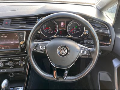 2016 Volkswagen Touran
