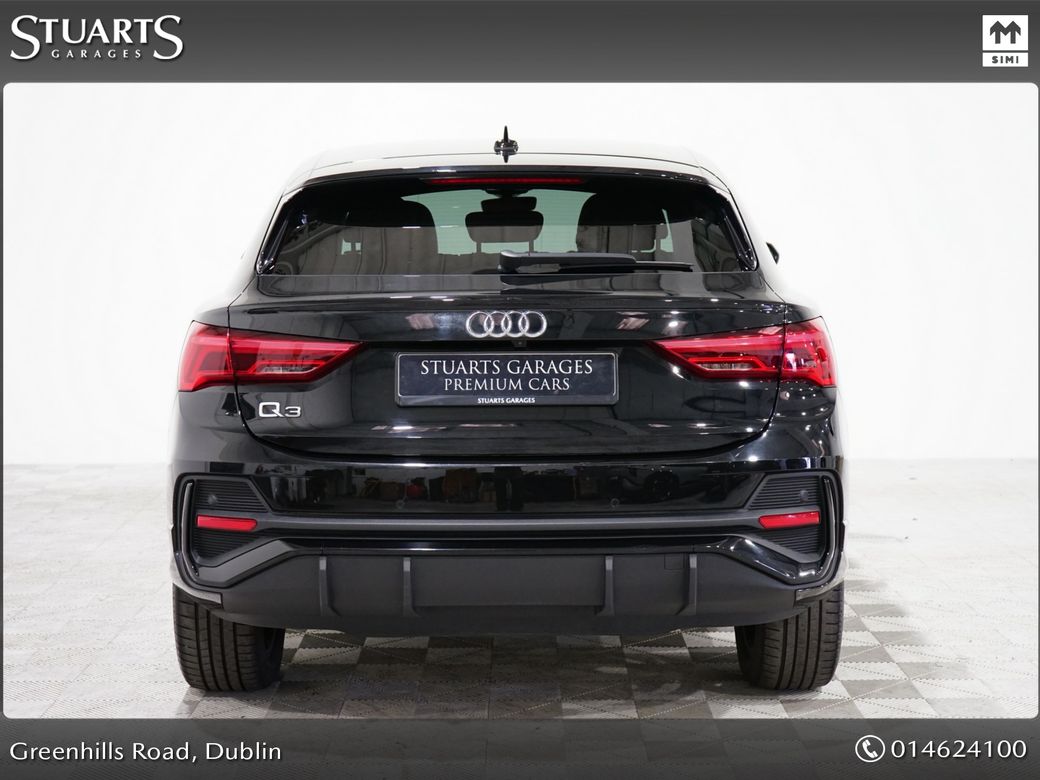 2022 Audi Q3