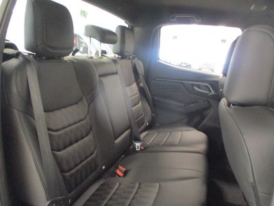 2025 Isuzu D-MAX
