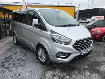 2022 Ford Tourneo