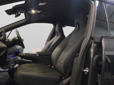 2025 BMW iX