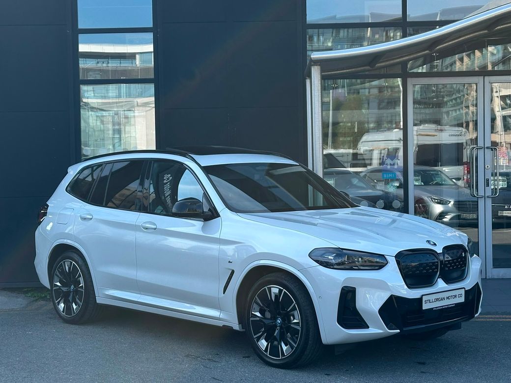 2024 BMW iX3