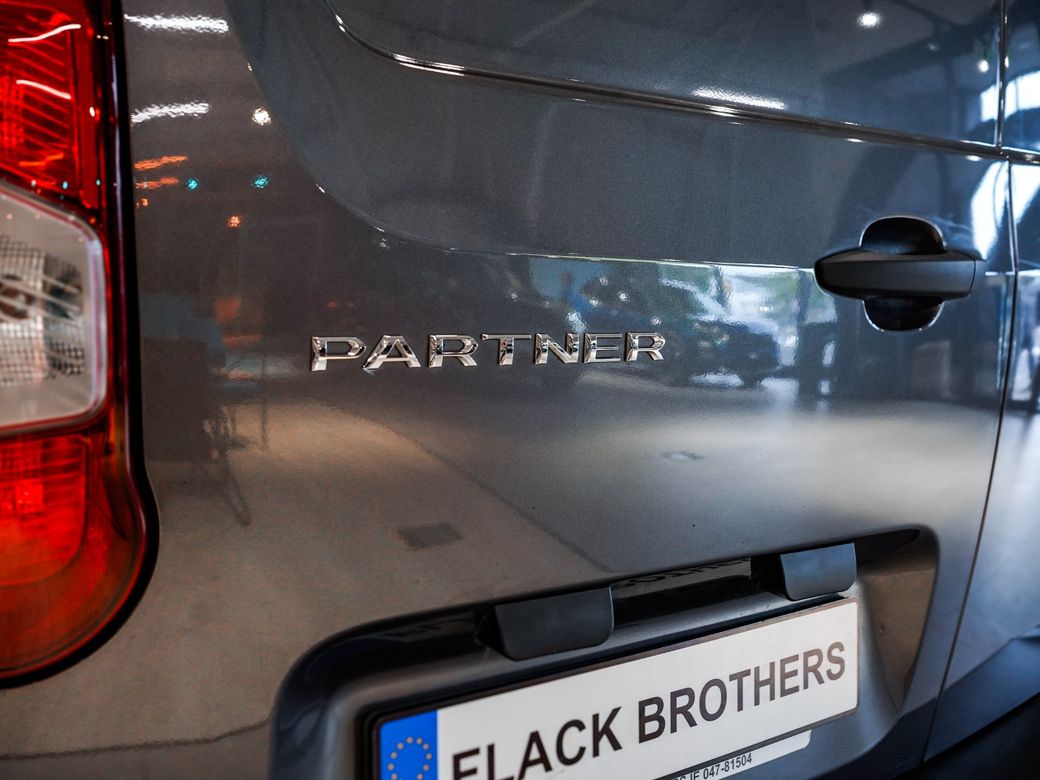 2024 Peugeot Partner