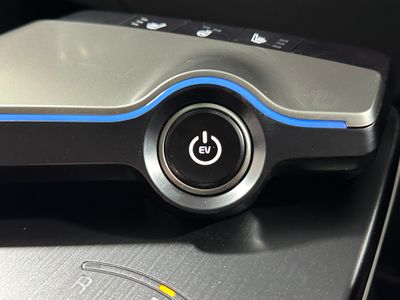 2025 Kia EV6