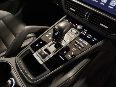 2022 Porsche Cayenne