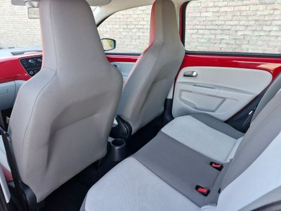 2014 Volkswagen up!