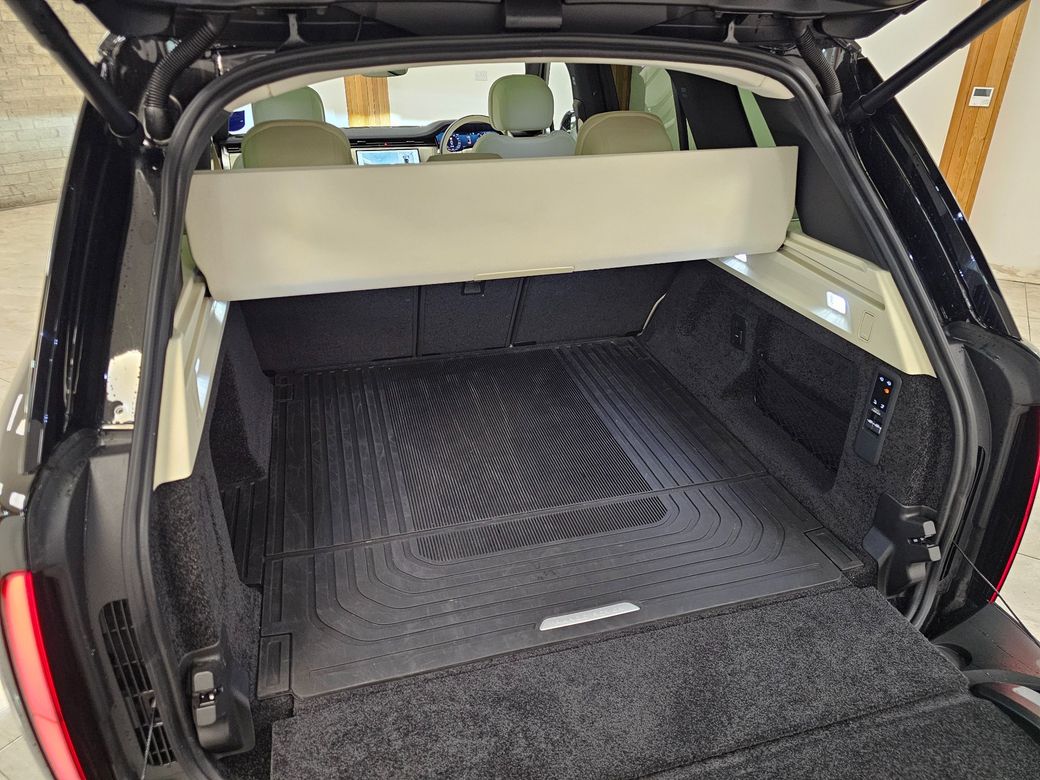 2026 Land Rover Range Rover