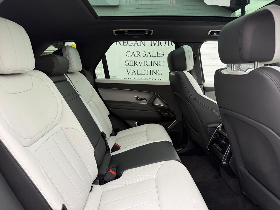 2023 Land Rover Range Rover Sport