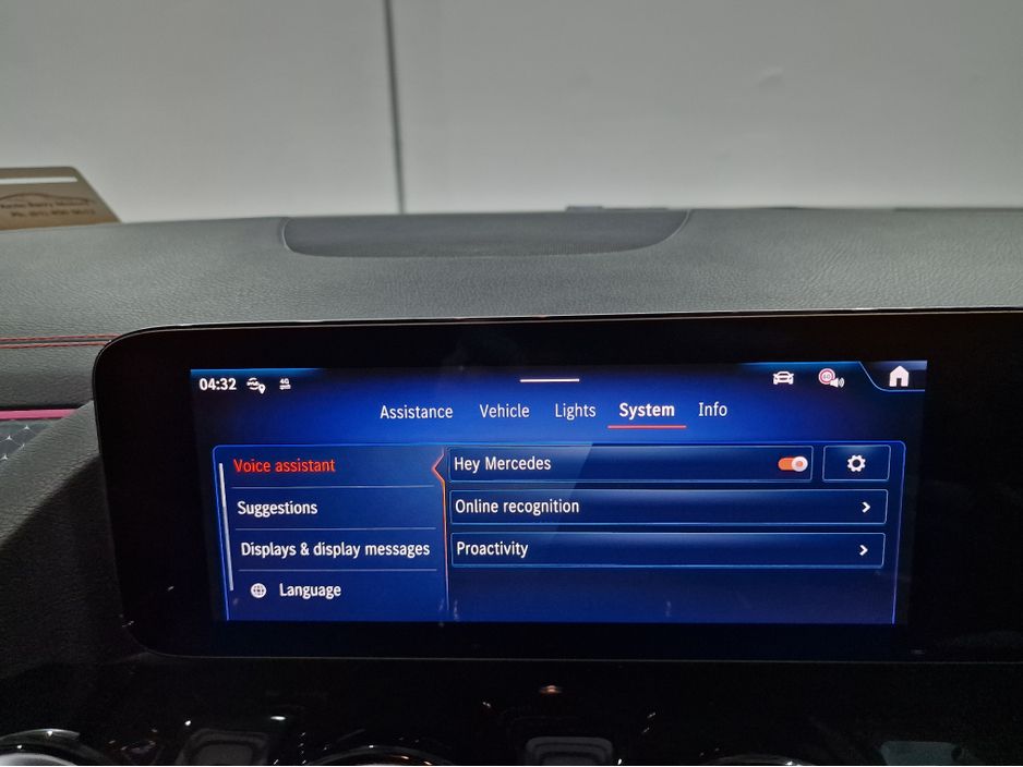 2024 Mercedes-Benz EQA