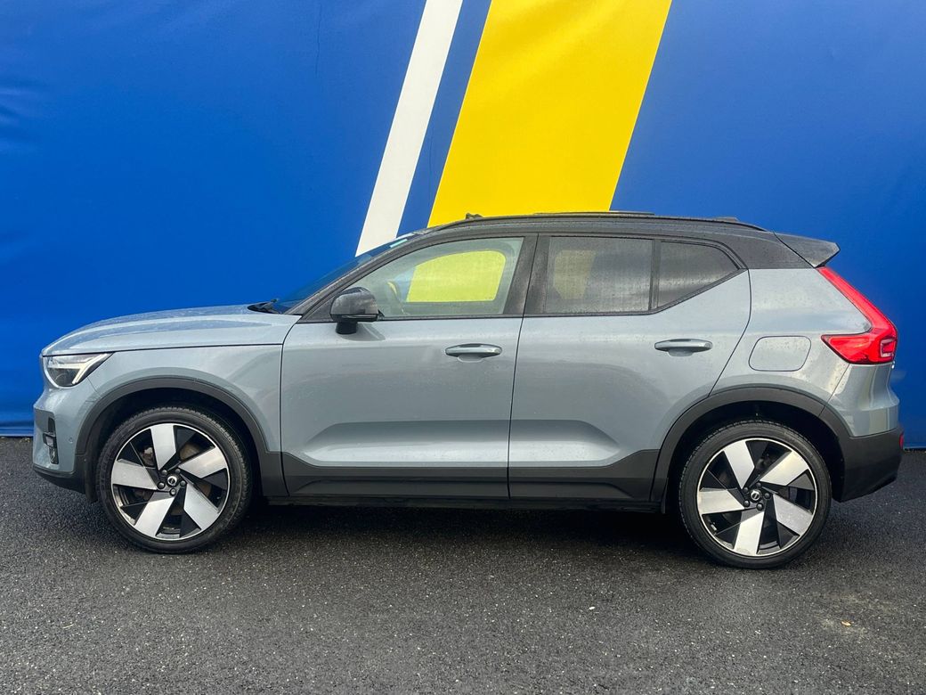2022 Volvo XC40